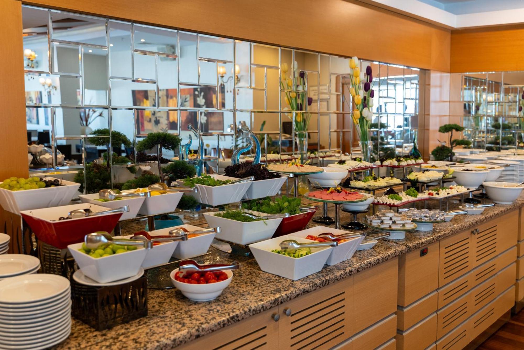 Ankara Plaza Hotel Esterno foto