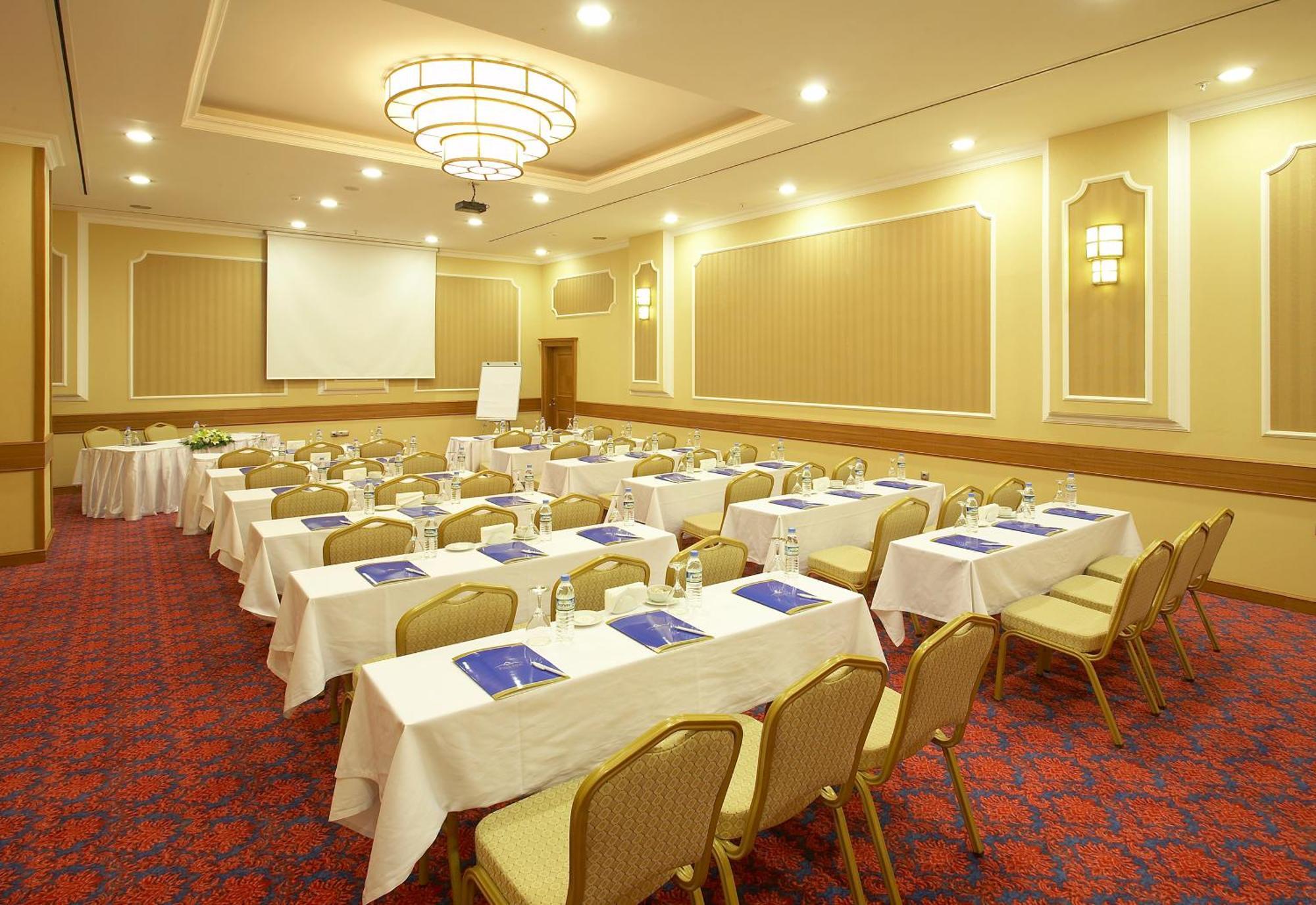 Ankara Plaza Hotel Esterno foto