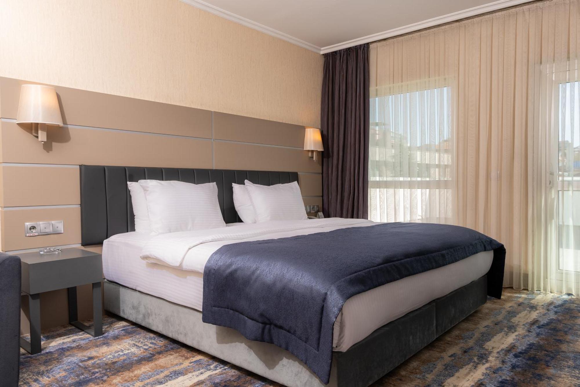 Ankara Plaza Hotel Esterno foto